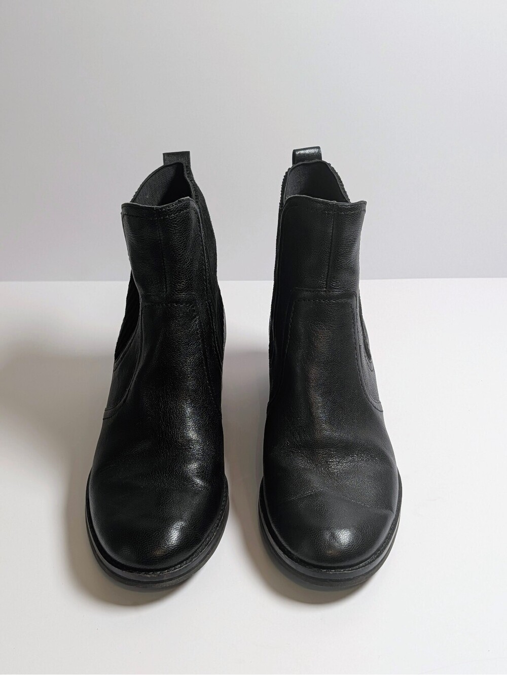 Cole Haan Grand 360 Black Ankle Boots Size 9B Chelsea Series Elastic Sides